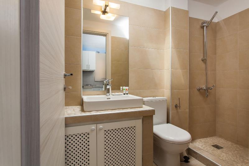 Elpiniki Luxury Apartments Nea Poteidaia Exteriér fotografie